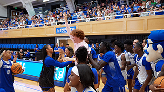 Athletes and Students Celebrate Home Homecoming
